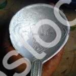 Grande cuillère en fer design – image HD 5000px ustensile cuisine artisanale